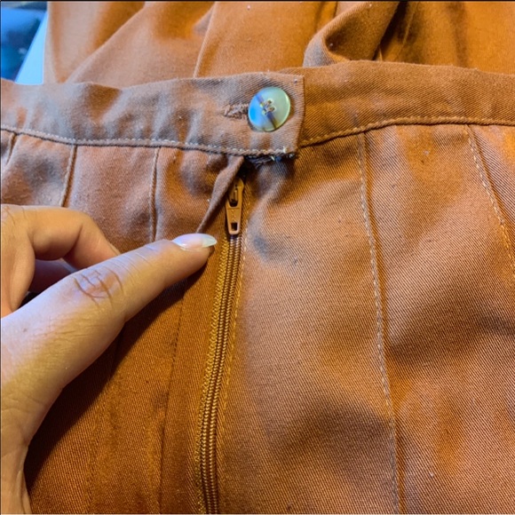 BRIGGS | Vintage Pleated Skirt - Picture 4 of 6